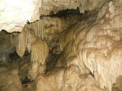 Niagara Falls flow stones in Oregon Caves National Monument