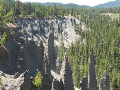 The Pinnacles Crater Lake National Park