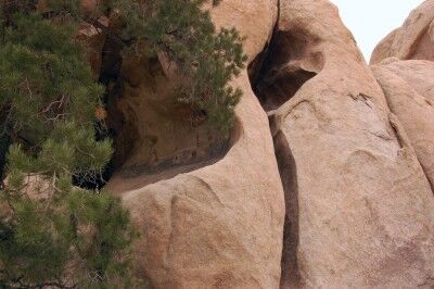 pictographs on Barker Dam trail at Joshua Tree National Park